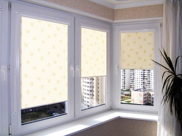 для балкона жалюзи