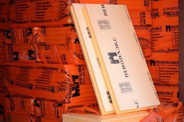 Экструдированный пенополистирол отлично подходит для наших целей