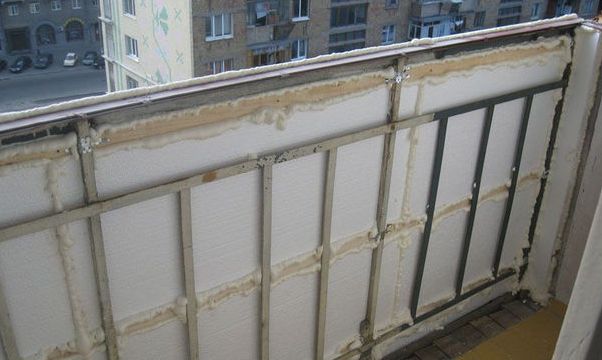 как утеплить балкон пенопластом