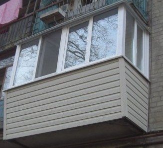 обделка балкона