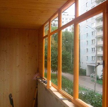 застеклить балкон